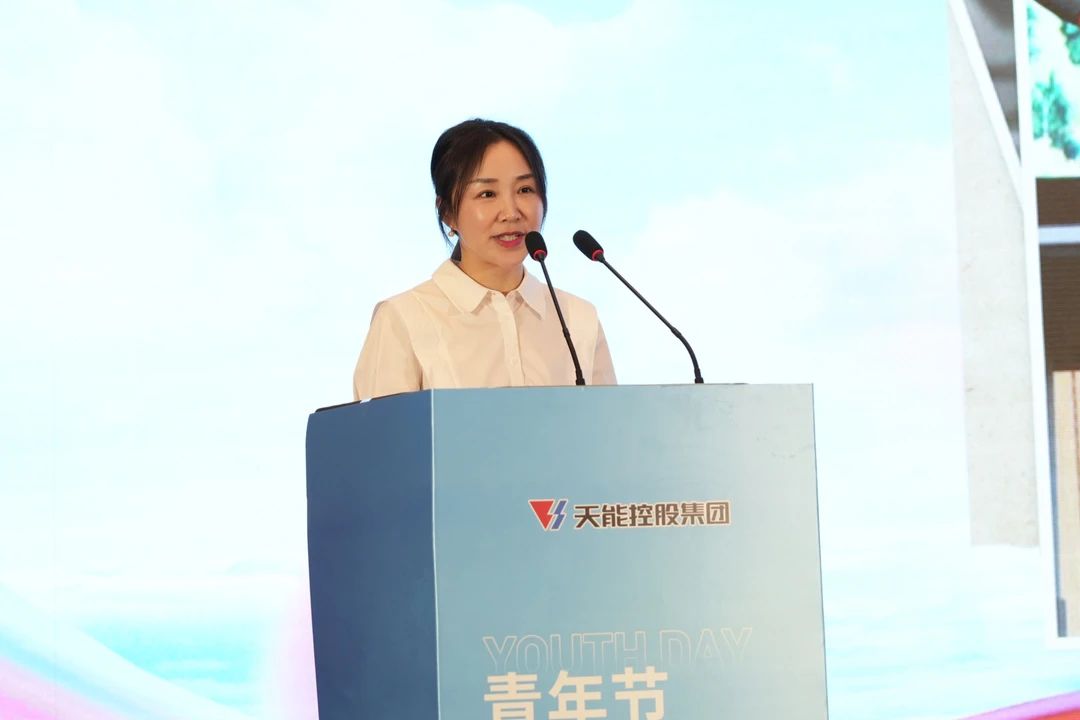 才聚乐鱼leyu智创未来｜乐鱼leyuleyu青年这样过五四.jpg